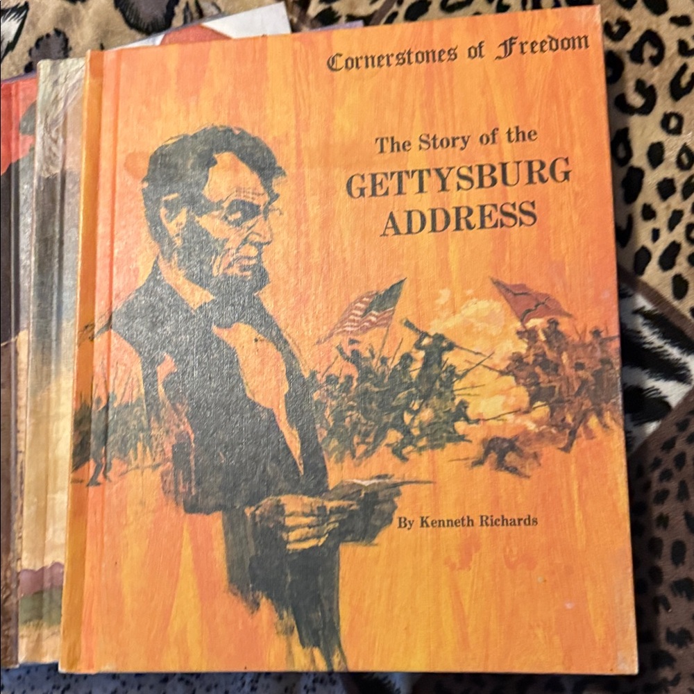 Vintage Cornerstones of Freedom Book Collection - Picture 11 of 16